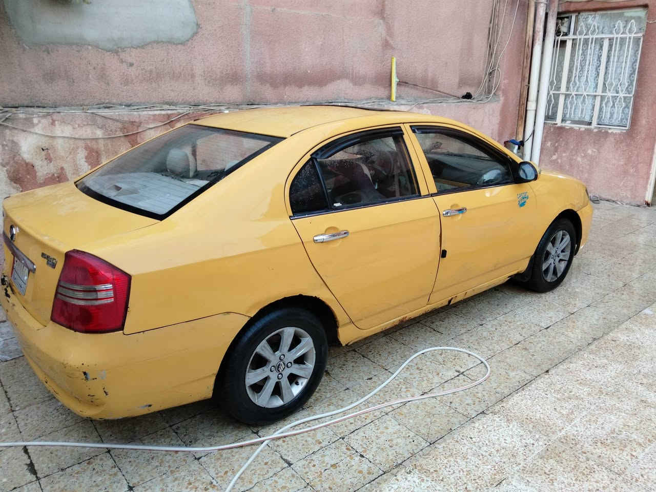 سلام عليكم 
ليفان 620 
موديل 2013
كير تومتيك
 ومحرك كورلا يارس
منظومة غاز 
كاوبون بانزين
طخم امامي جديد
شرط التحويل والوكالة
السعر 35 بيها مجال قليل
للتواصل ***********
