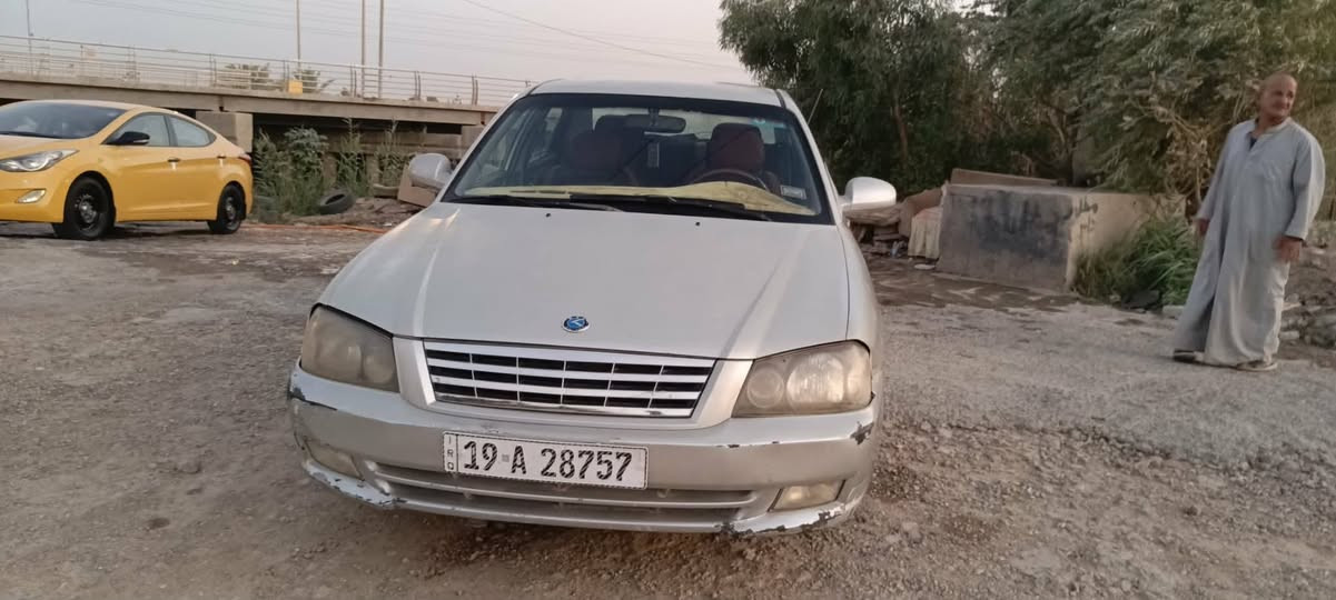 السلام عليكم
اوبتما 2001 محرك 2000 مسكر كير مكينه نضيفات 
تايرات جداد كهربائيات شغاله حداديه نضيفه رقم انكليزي بسمي مكاني ديوانية قضاء عفك 
***********
