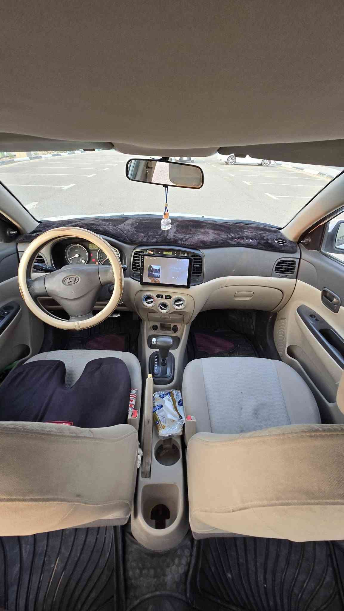 اكسنت ٢٠٠٩ • مكفولة جير ومكينة • رقم بغداد
