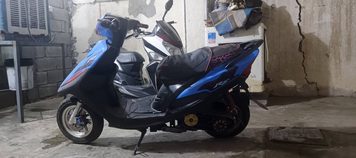 ماكس عدله للبيع الدراجه مزوعه تزويد كلجات wf ويل نجمه شيال رياضي RGS صدر امامي رياضي 
السعر 425 وبيها مجال
 مستعجل وهذا رقمي ***********
 المو شراي لا يراسلني
