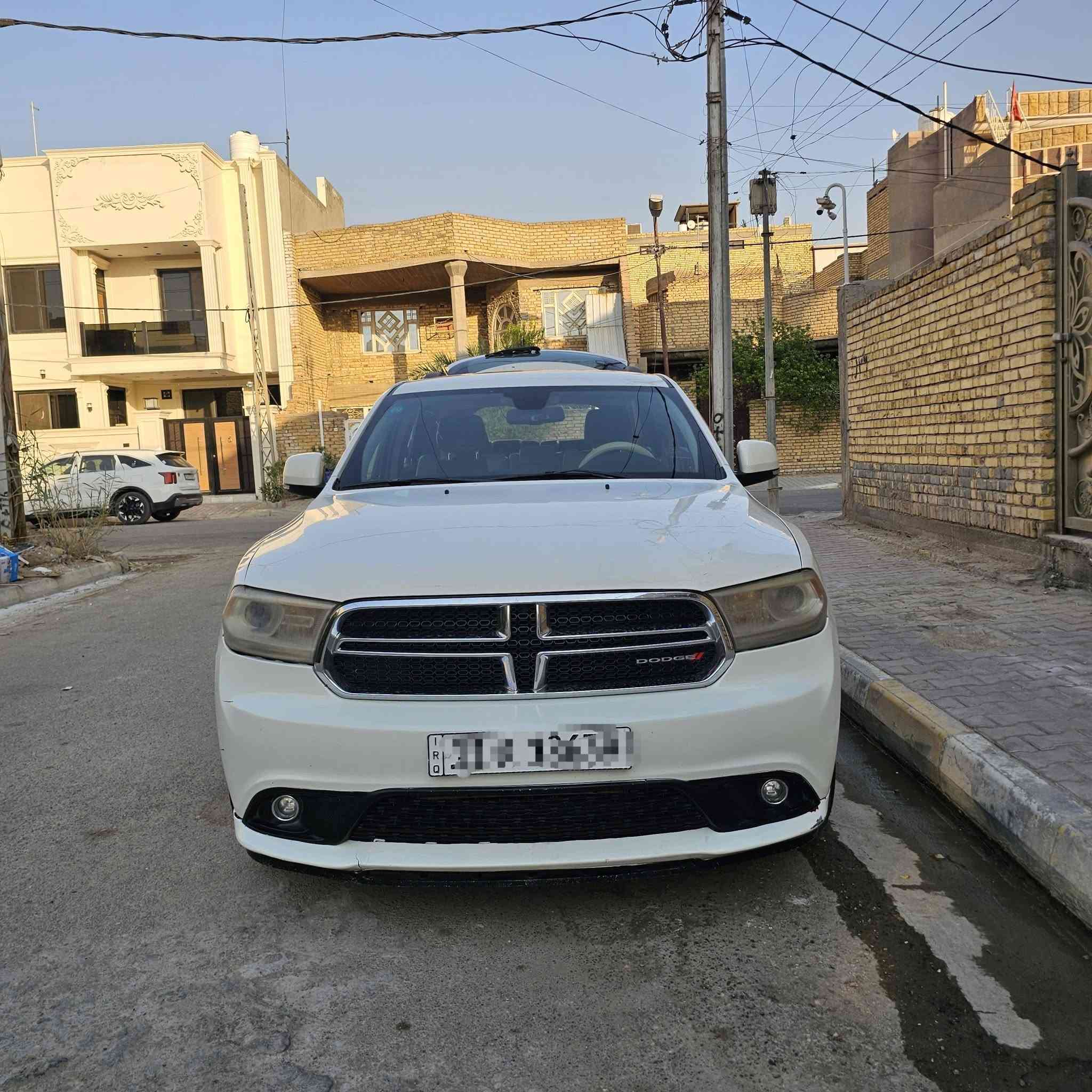 السلام عليكم دوج دورينكو ٢٠١٢
دوج دورينكو ٢٠١٢ امريكي كلين تايتل مكفولة كفالة عامة عدى شخط بالبيبان جهة السايق 
فول مواصفات 
بصمة
جلد
تحكم ستيرن
جنطة شفط لكزز
لايتات زنون
كشنات الامامية كهرباء
كلشي فول عدى الفتحة
ماشية ٢٢٠ الف حقيقي
السعر ١٩٠ قابل للتفاوض
غير متواجد على الفيس بوك
***********
