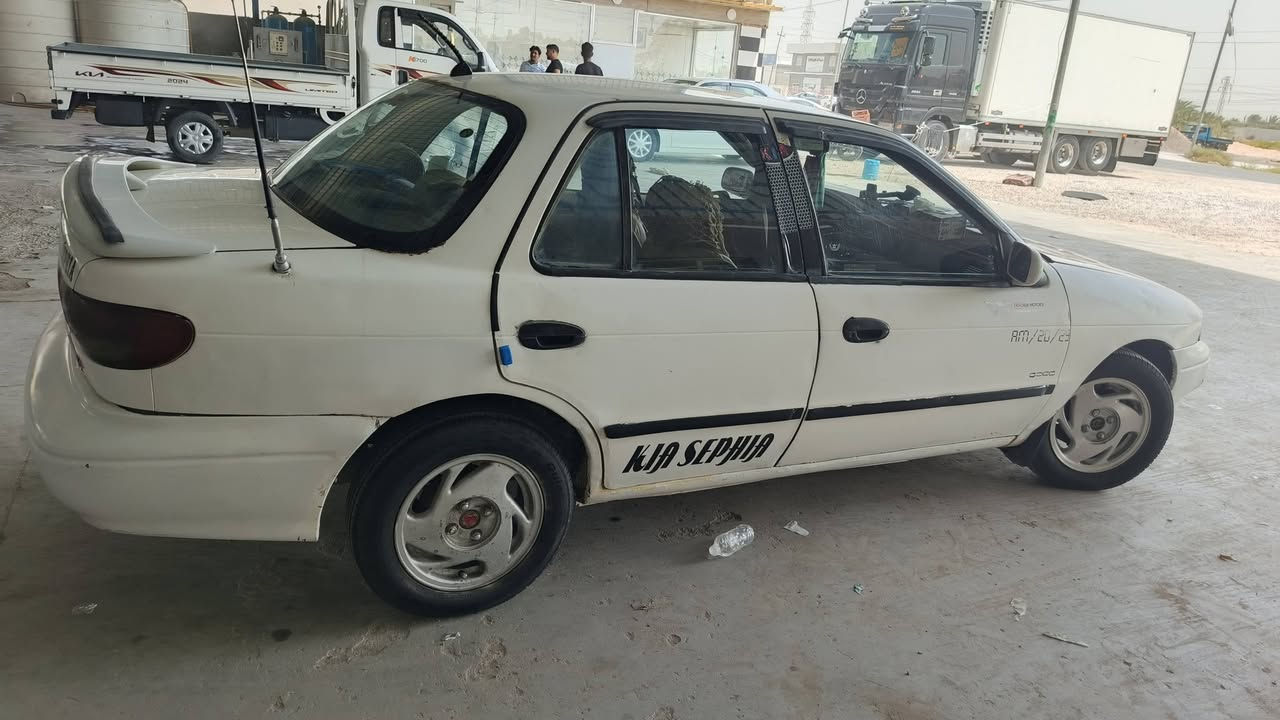 من رخصة صاحب الگروب 

كيا سيفيا موديل ٩٦ اللون أبيض مكفولة كفالة عامة السيارة 

°گير ومحرك شرط التراي للبصرة 
مكينة مسكر 
تاخذها برغي ماتشد بيها السيارة جني وخير من الله 

الشراي يتصل مامتواجد بالفيسبوك 

#***********
