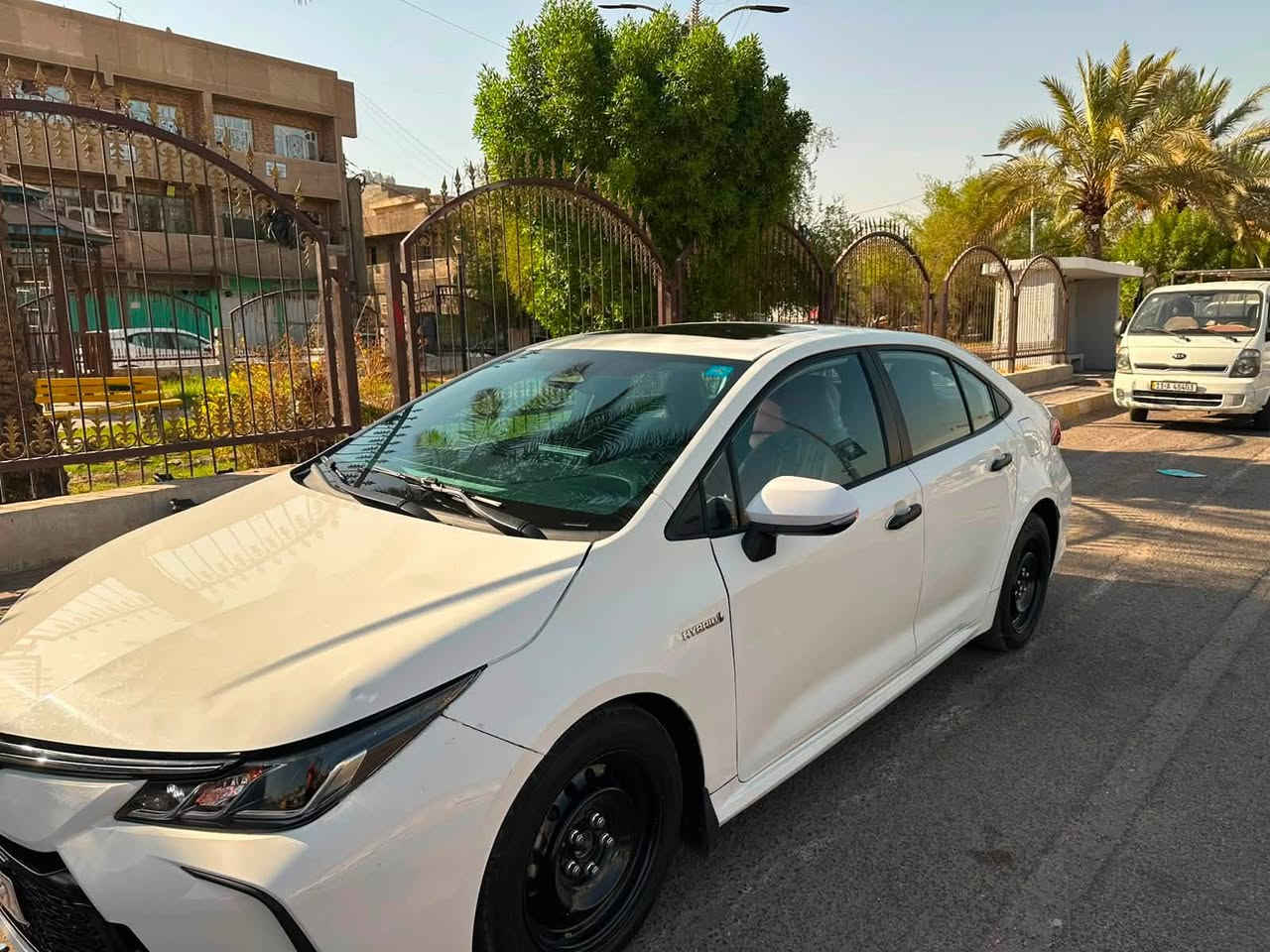 السلام عليكم
كورلا موديل 2024 هايبرد شكل الخليجي 
بيها دعامية مبدله فقط وبيها تقريباً 3 كارتات تكحيل شخوط وتكحلت ماشية 54 فول موصفات داخل احمر 
رقم بغداد باسمي السعر 134
*********** 
مكان الاعظمية
