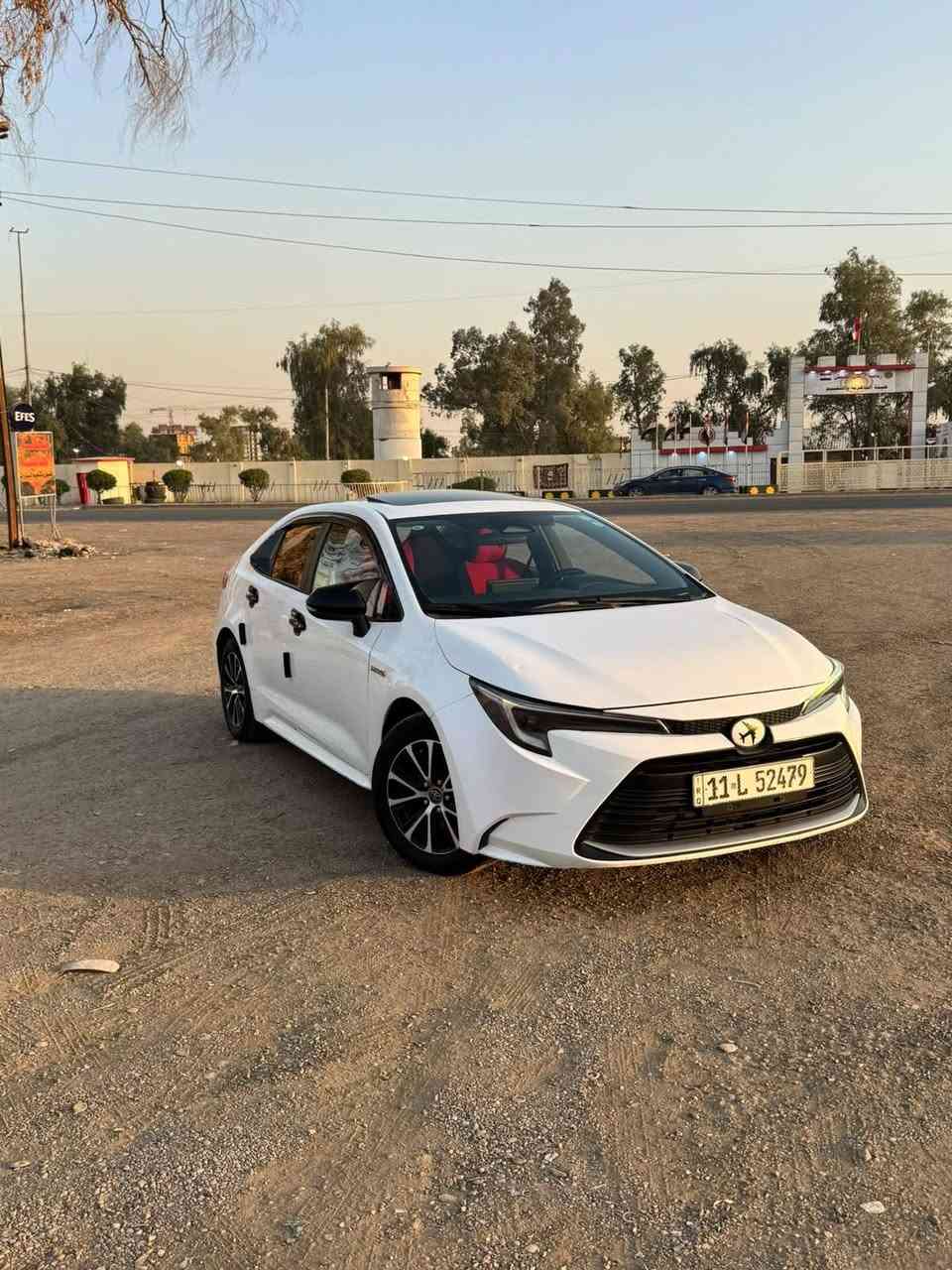 السلام عليكم
كورلا خليجي شكل امريكي
موديل 2024 محرك 1800 هايبرد ماشيه  99 الف
فول مواصفات
فتحه سلايد
رادار امامي
اشاره بالمرايا
الابواب الاماميه بصمه
تحكم استيرن جهتين
مود درايف
اوتو هولد
السايد بريك بصمه كهرباء
شاشه كبيره بلاديه
سياره نظيفه بصوره عامه
سياره جاهزه مابيها اي تبديل وصبغ فقط تكحيل بالدعاميات شي بصيط
السعر 143 قفلهااااا
العنوان بغداد الاتصال
***********
