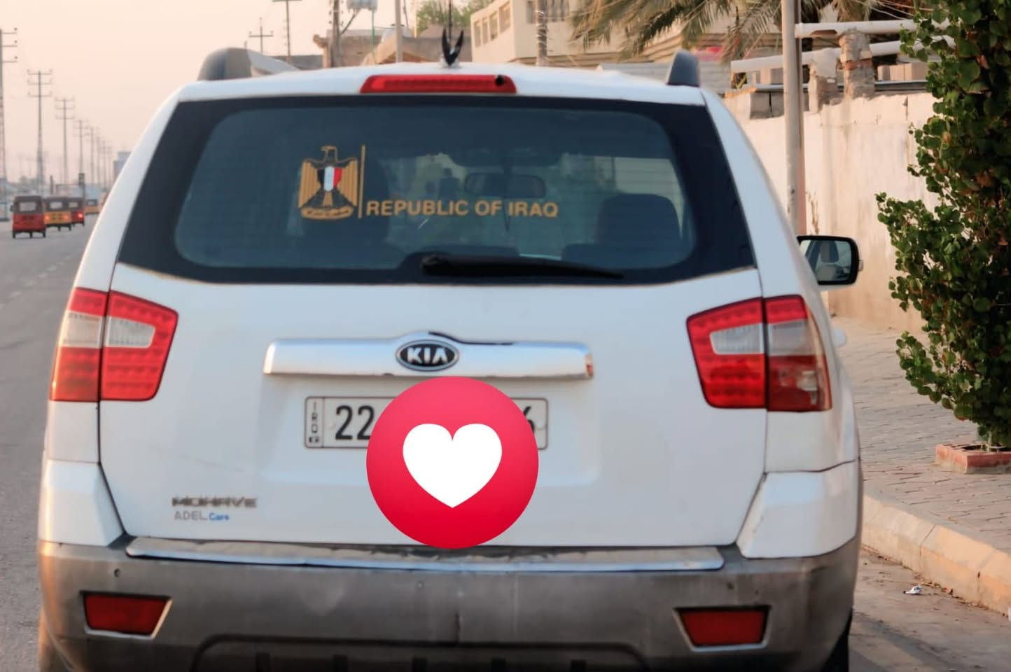 السلام عليكم 🫡 
مهافي خليجي 12
مكينه 6وسبعه راكب
رقم اربيل بسمي 
تريدتحويل تريد وكاله
بيها ٣ قطع صبغ بدون داخل 
وبدون ايرباك المواصفات 
نص فول فورويل تحكم ستيرن
شاشه كبيره أشاير بل مري 
وحساس خلفي كفاله كير مكينه 
صدر تاير كوله كفاله السعر100 معه المجال البسيط 
***********
***********

