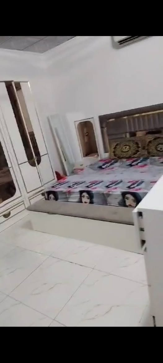 احنه اصحاب الملك مساحة بيتنا 100 متر طابو زراعي
حي ميسان شارع الزوار قرب سكلة الكرعاوي السعر 47 بي مجال سند 25
يحتوي علئ غرفه وصاله ومطبخ وستقبال  
وحمامات داخلي وخارجي ومكشوفات 2
شارع مبلط، 12 متر 
بناء طابوگ وصب كونكريت 
سراميك جداري
بورسلين ارضي وبنأء جديد قريب عن الشارع
 ***********
***********
