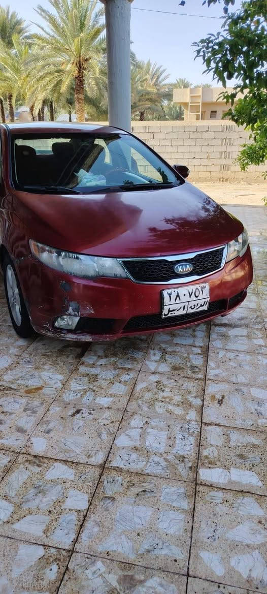 بالله فورتي 2010  رقم اربيل سنوية صاقطة تريد تحويل تريد وكالة بيهة 3قطع صبغ فقط بدون دواخل  مكينة وكير وحدادية جدد تخم تاير  السعر مناسب كلش 69 ورقة بي مجال بسيط مكان كربلاء الحسينية ***********
