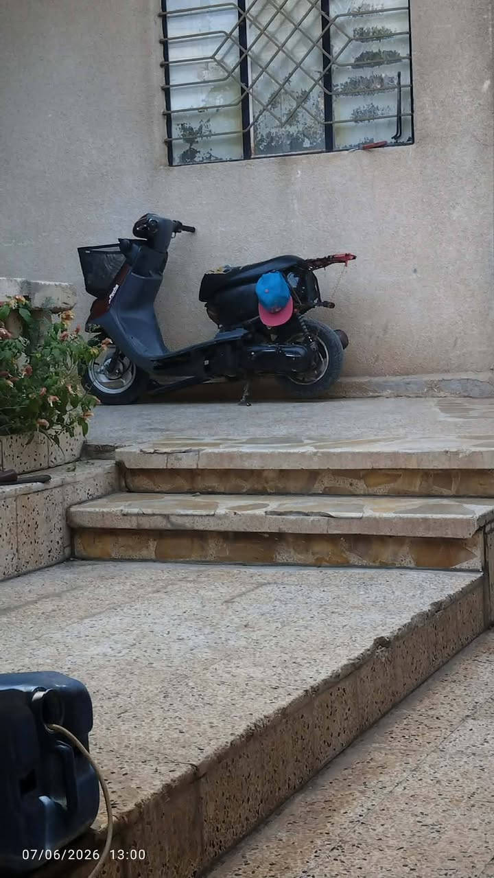 السلام عليكم
ماطور نفخ للبيع ماطور انطيك شرط مكينه و شرط ما بيه ونه اكسن و شرط شاصي ضفيره كامله مكمله سلف شغال بس خلي باتري مفتوح قبغ هندر مبدل كلجات رياضيه و مرجعها عل بلادي 
انطيك شرط سرعه 60 السعر 250 و بيه مجال متوازي على بيعته عنوان الشهداء عل اربع سوايد 
الرقم ***********
