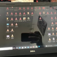 لابتوب للبيع النوع DELL حيل نضيف السعر خاص اذا تريد خابرني 07700355370
