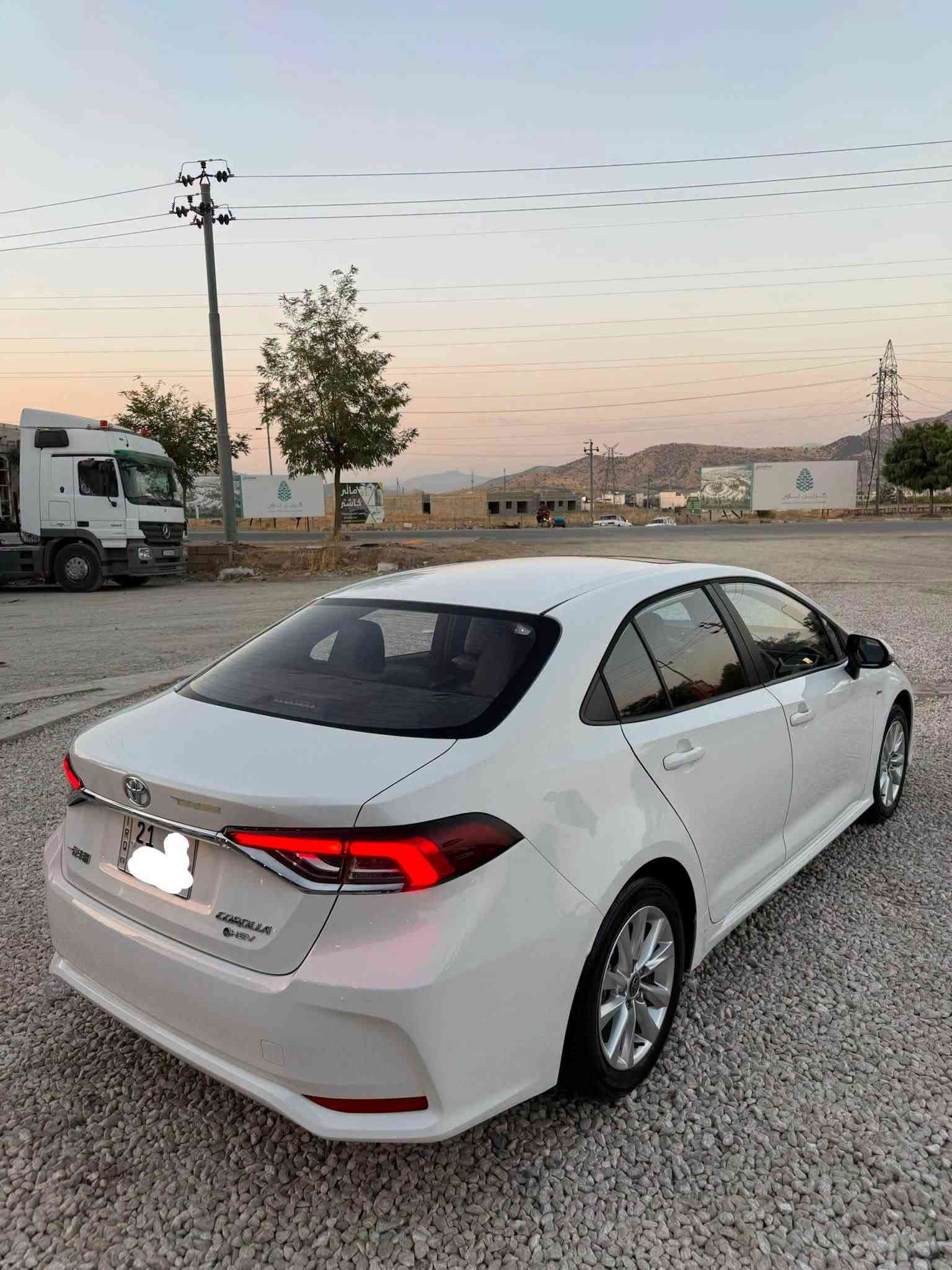 Toyota Crollah 2025 HEV🪬
🧨🔥9 هەزار کیلۆمەتر ڕۆشتووە بە سفری خۆم ڕامکێشاوە
بەناوی خۆمەوەیە نووکتەو پەڵەی نیە بە شەرتی هەزار سۆنەر
خاڵی پێوە نیە وەک سفرە یەک دەستە ٢٠٢٥ 🔥🧨
***********
***********
