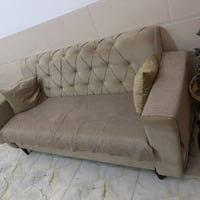 كنب • مجال • للبيع