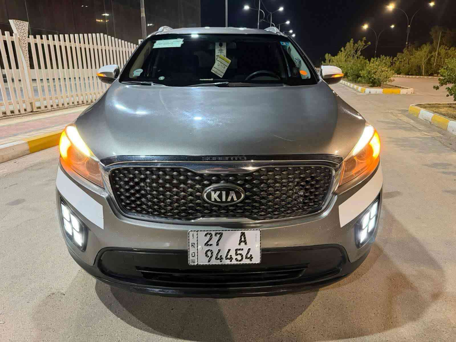 سلام عليكم
سورنتو مديل17
مكينه 6
ماشيه 90
بيه خشم الجاملغ وبنيد معمره نفسه والباقي كفاله عامه ؟فرويل 
تخم تاير جديد سياره جديده كلش رقم نكليزي بسمي 
سعر165وبيه مجال بصيط
*********** ناصرية, ذي قار
