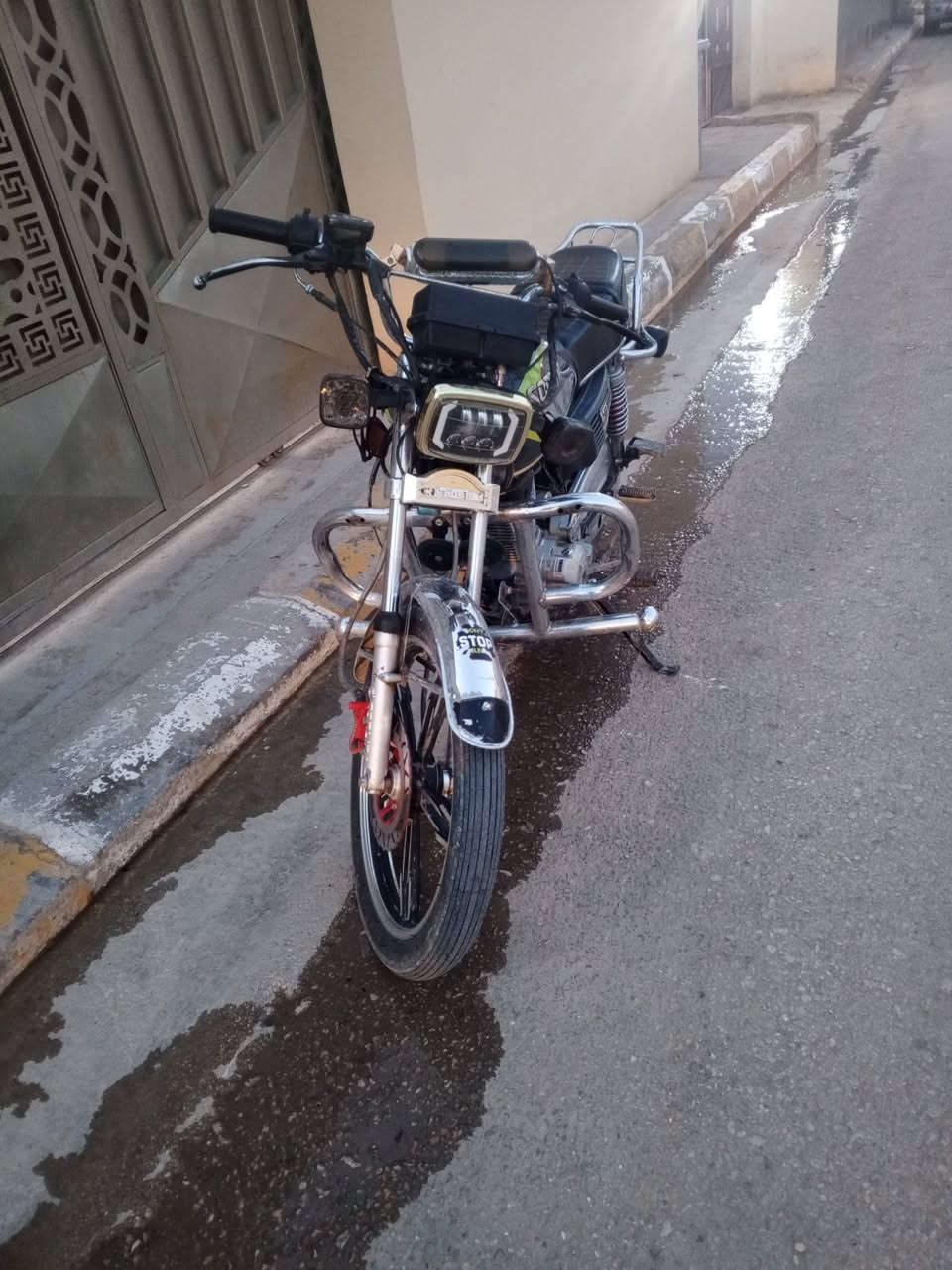 سلام عليكم  موطور سونك موديل 23 اوراق موجود
وصل بسوك الجمعه 550 الف 

***********
