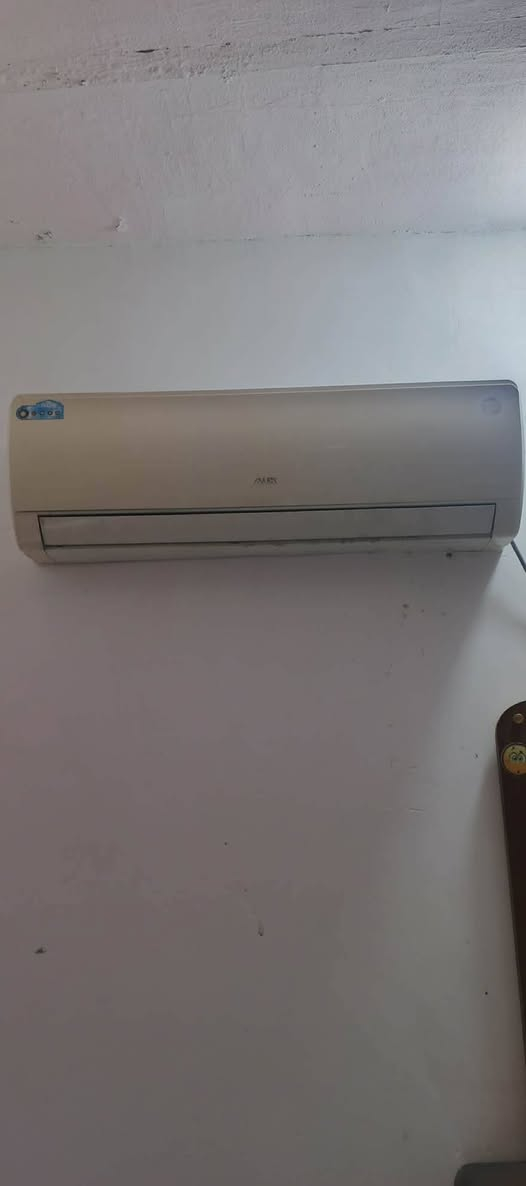 سبلت طنين مكان بابل شغال عل فحص للبيع ***********
