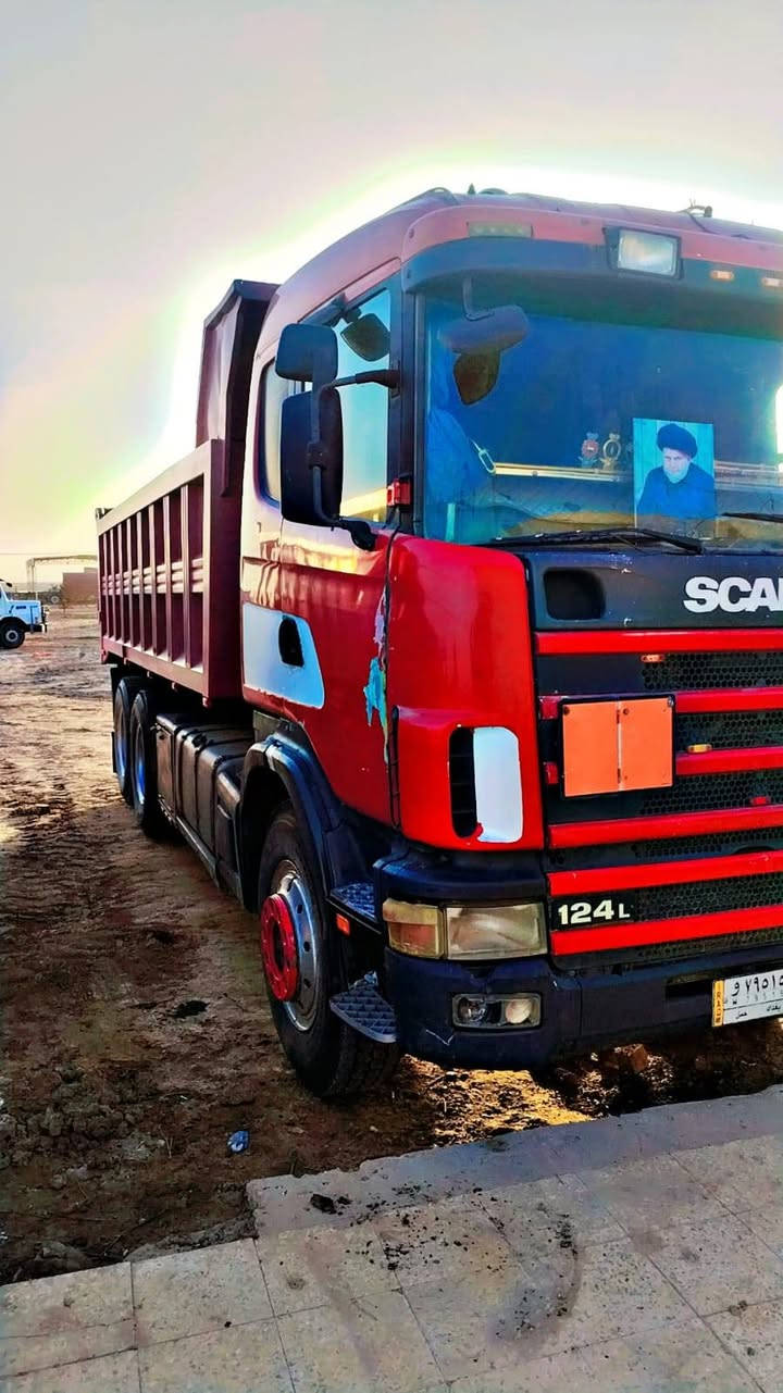 سكانيه للبيع
موديل 2000
كير مكفول 
مكينه مكفوله 
شاصي مكفول 
كير 3%3
مجموعه جي اف  ستفسار 
***********
