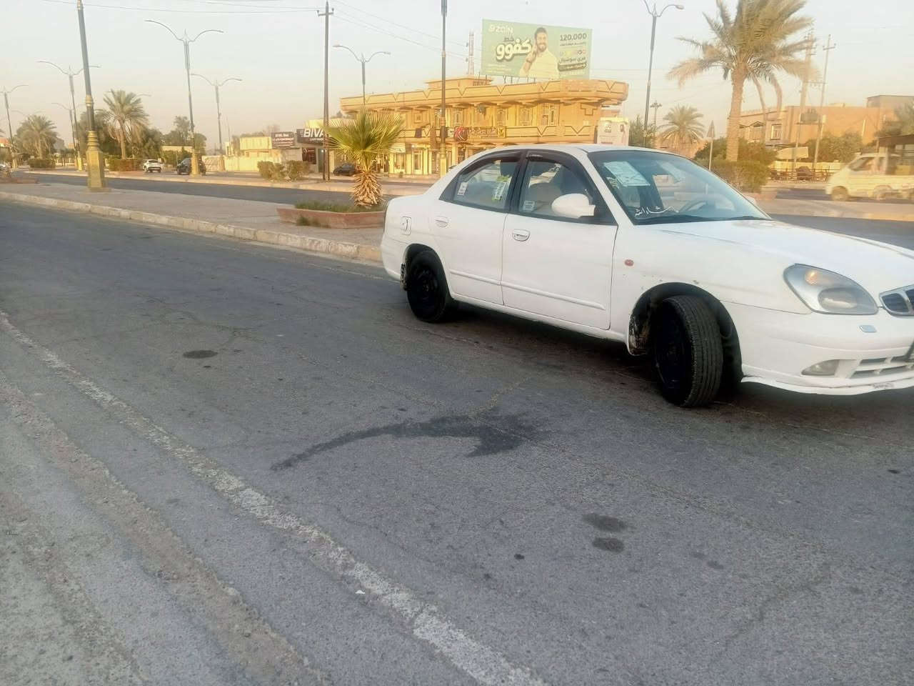 السلام عليكم للبيع دايو نوبرا موديل 2001 رقم سليمانيه دولي السعر 43و بيها مجال رقم الهاتف *********** او ***********
