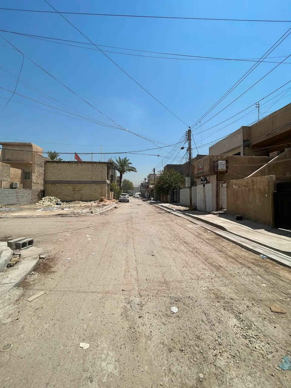 السلام عليكم
بيت للبيع بسعر قطعة أرض في حي العلام مربع مدرسة ابن ماجد الشارع داخل عليه تبليط ورصيف جديد مربع جداً راقي البيت 200 متر الواجه 10 ولنزال 20 وللاستفسار الاتصال على هذه الرقم *********** ومتواجد واتساب
