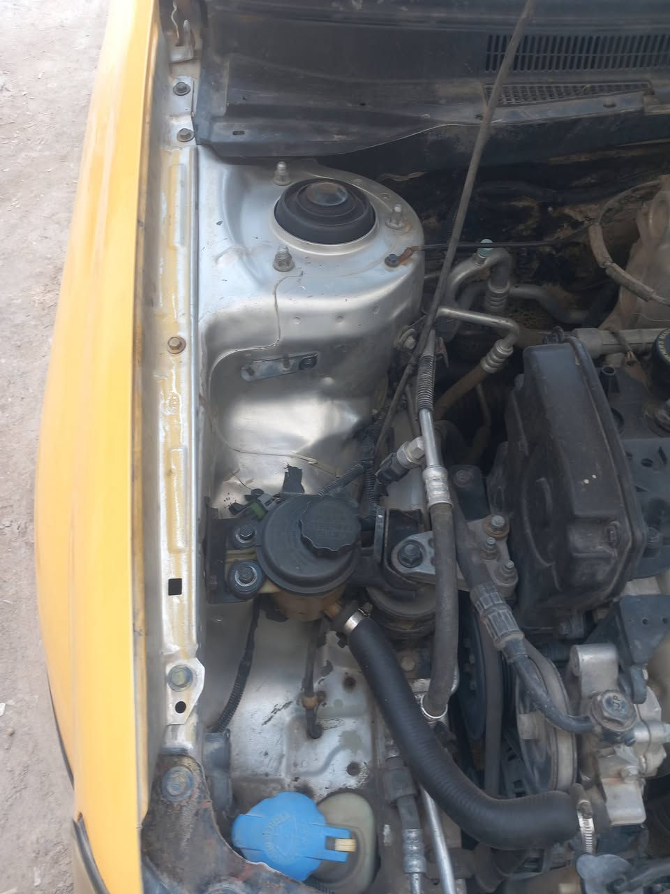 اسبكتره موديل ٨ بيه جاملغ وشويه من الباب كير محرك كفاله تبريد فقط كمبرسير رقم بغداد بسمي السعر ٧٠ وبيه مجال ***********
