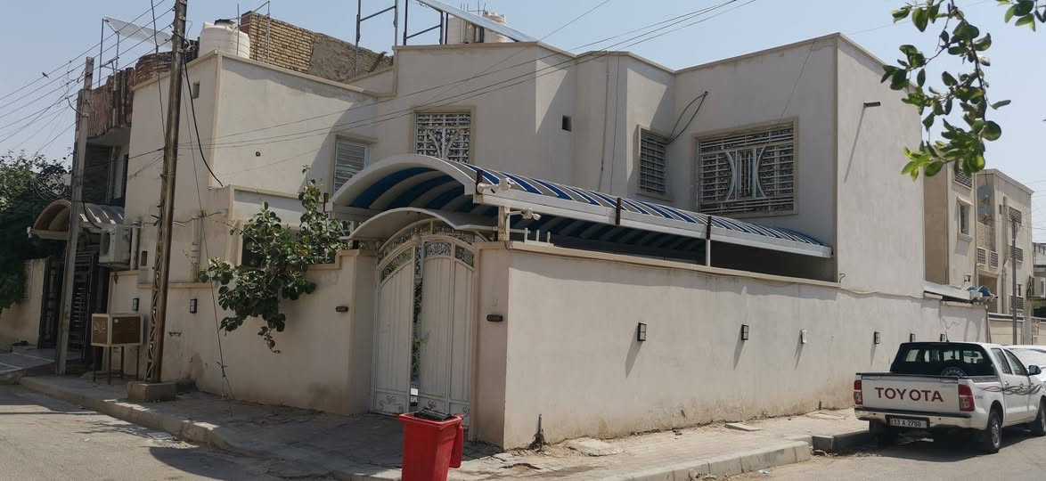 سلام عليكم
بيت للبيع ركن طابو مساحه ٢٥٠ م
الكفائات فرع الصحيات Hk
***********
