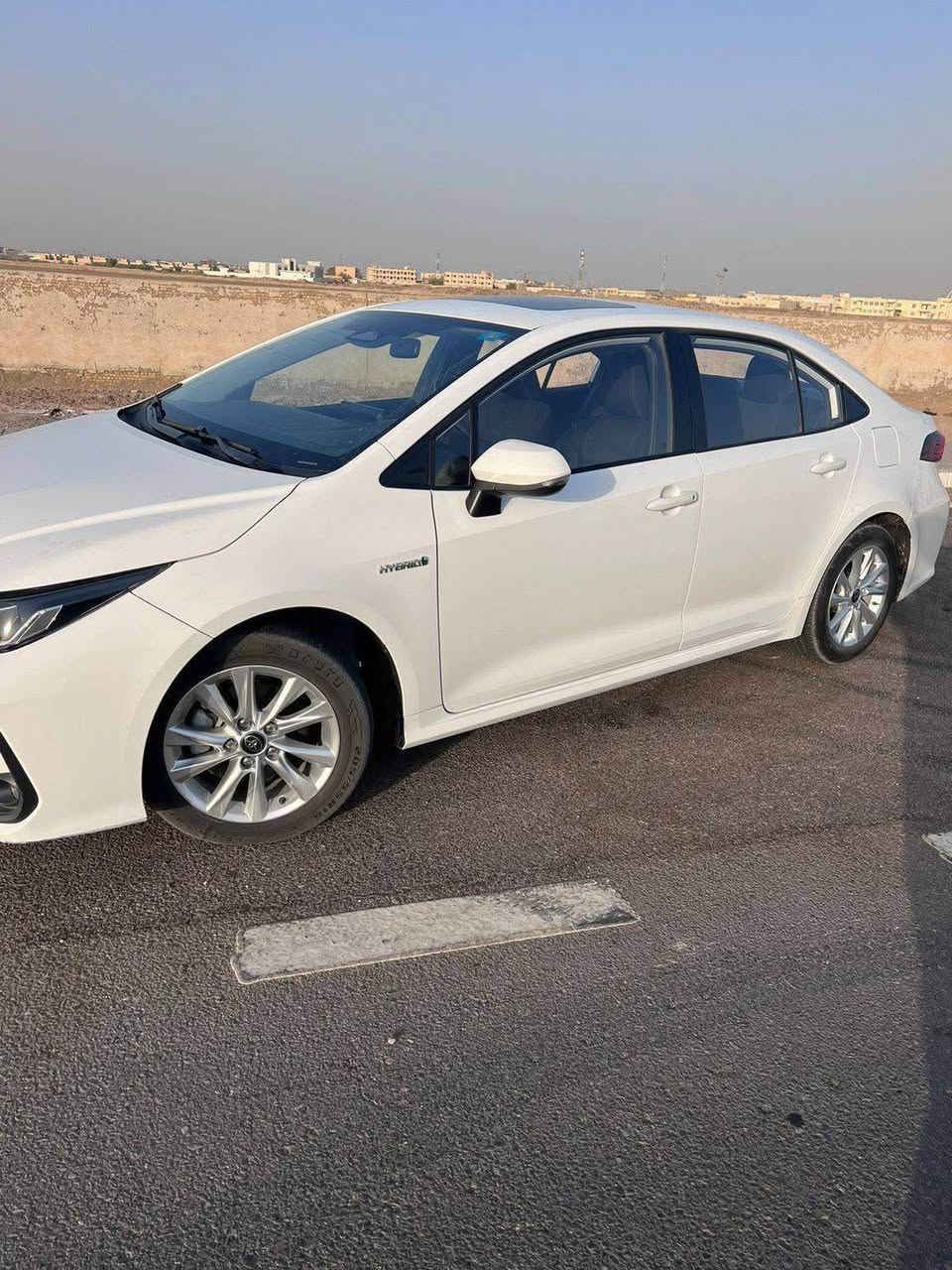 السلام عليكم كورله مديل 25 زيرو 0️⃣ 
بسم شخص هوه وبن اخوه 
مو كمبياله 
مرقم وكالمل 
رقم بغداد الحريه راعيه ذهب 
فول موصفات 
السعر قفل 🔏 137 قفل 
مكاني بصره 
*********** البصرة, العراق

