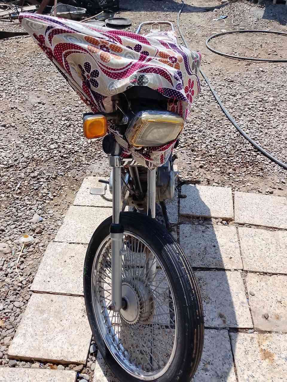 لبيع سعر خاص نامه مديل 20 متروكه كلشي مابيه 
ضفيره كمله ربط وايرات يشتغلن كلوبات 
ديالى هبهب الخالص ‏‪***********‬‏
