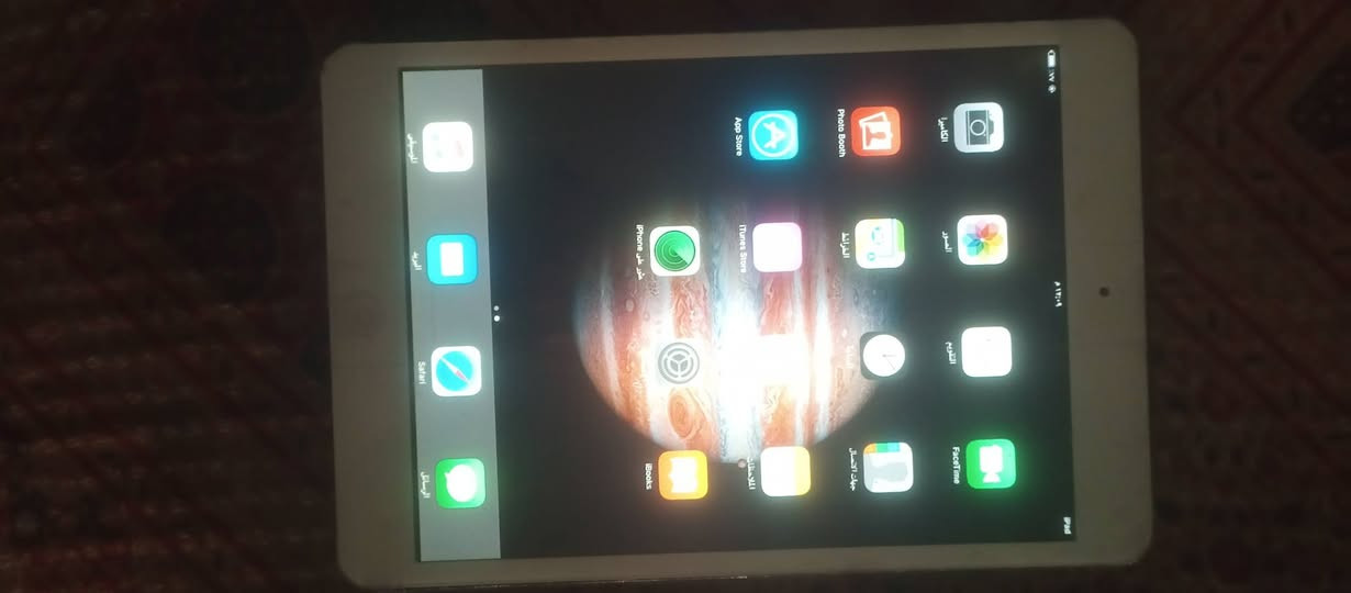 iPad Mini 1
ذاكرة 16 
مبدل لمس اصلي وكاله 
يفيد للقارية 
او للطفال 
سعر 30 
مكان بغداد سفير العبيدي 
تواصل خاص او واتساب ***********
