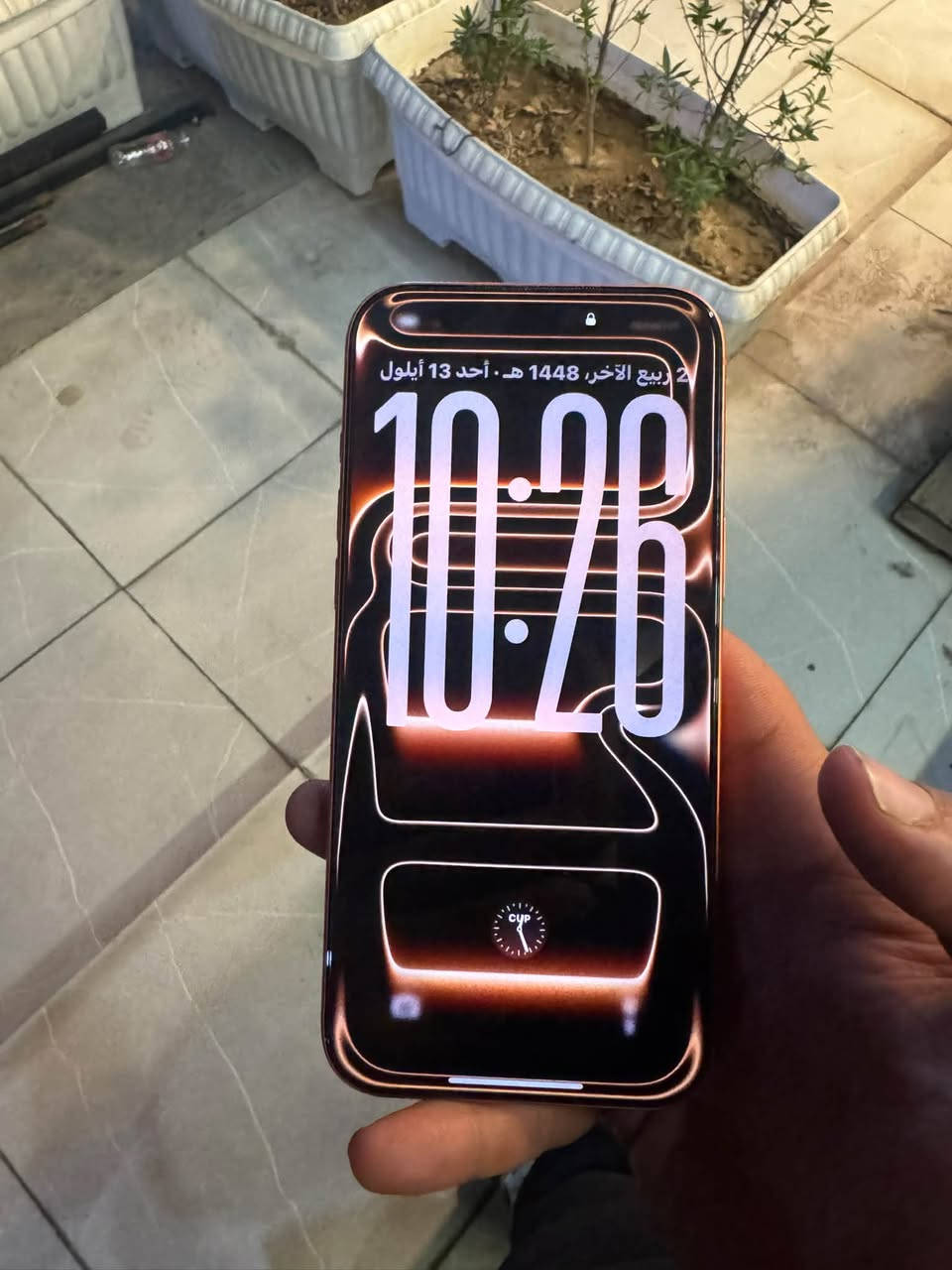 ايفون 17 برو ماكس ايسم بطاريه 99 اليوم نزلت غراضه كامله جهاز نضيف جدا دورات الشحن 220 +964 775 200 5040 للبيع السعر خاص
