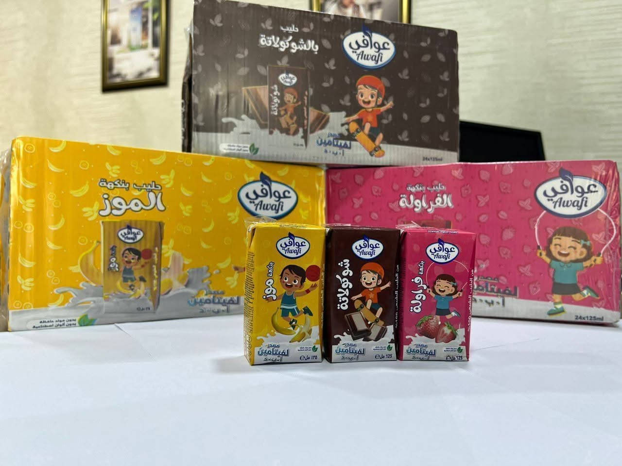 حليب عوافي • نكهات متعددة • ١٢٥مل