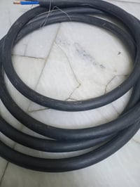 كيبل للبيع  4×16طول 5متر استندر اصلي  شرط العنوان بغداد البلديات 07712...