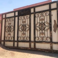 باب سلايت • ٤م×٢٫٥م • حديد ثقيل