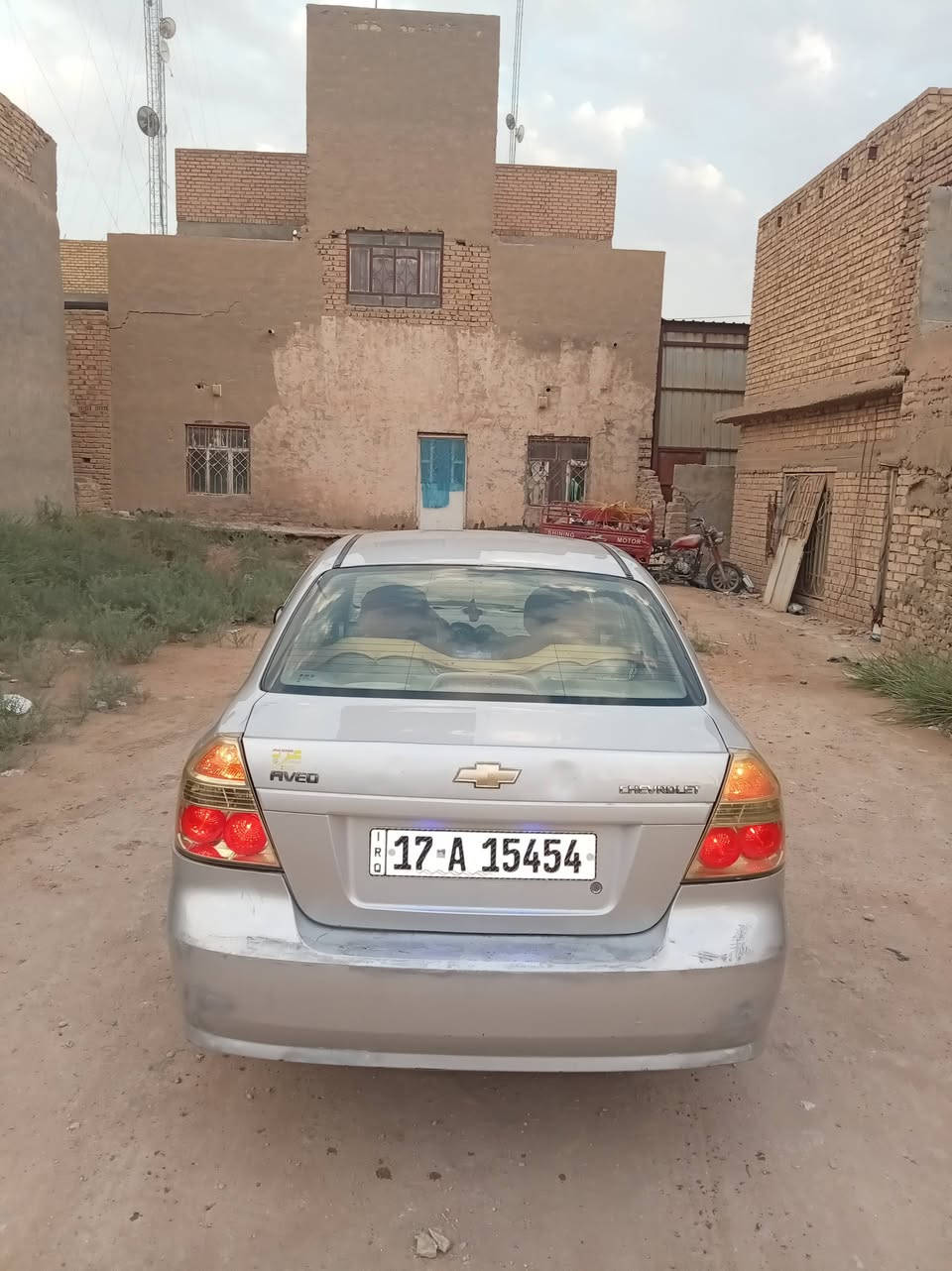 افيوا 2013/ خليجي محرك 1600/ كير اوتوماتيك سنويه وهزة جديده بسمي تحويل مباشر بيه 3 قطع رش صبغ بدون تبديل وبدون ضربه عابرة جاملغ امامي وبنيد  فقط، مكانها بالقاسم  السعر 57/ وبيه مجال للشراي ***********

