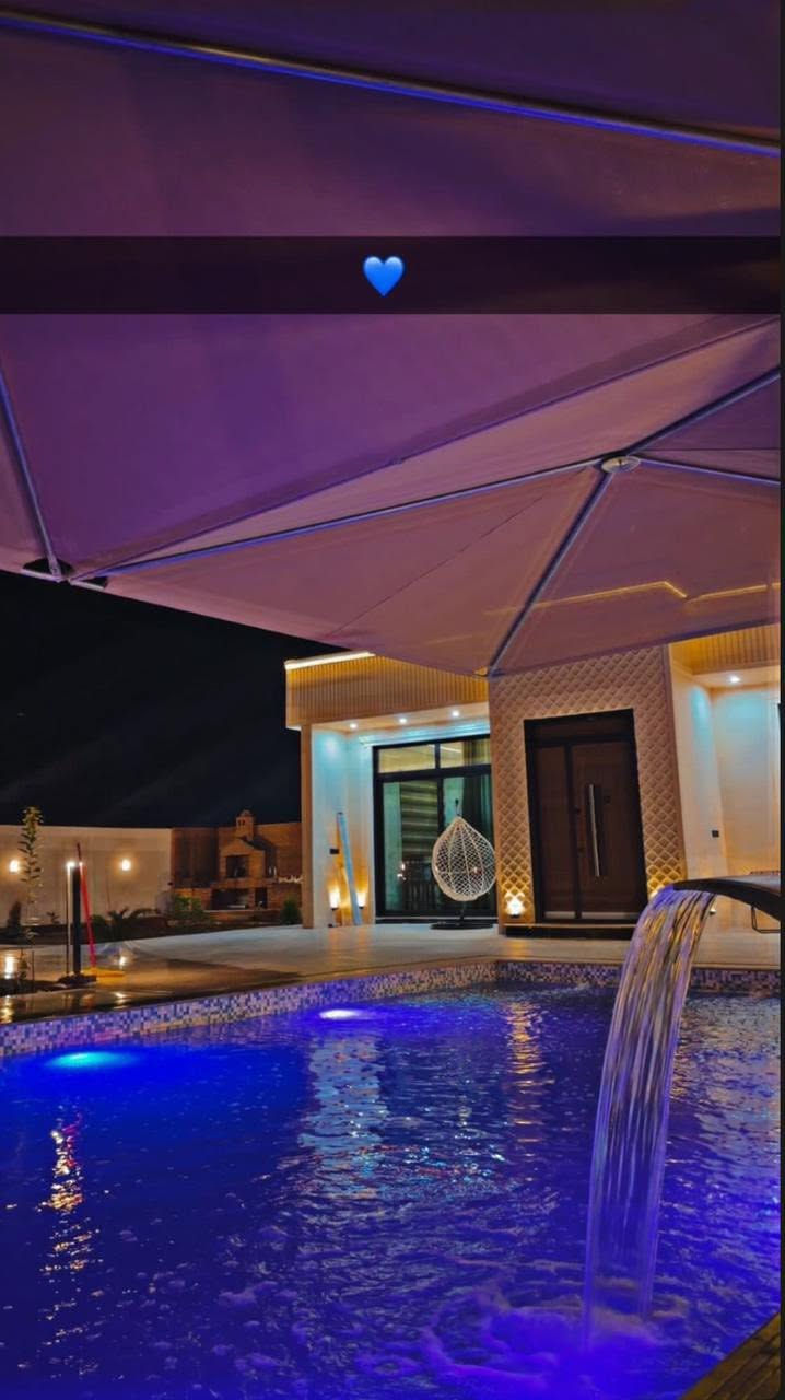 مزرعة للإيجار اليومي 🏡🌳
📍 الموقع: بغداد – المدائن 

✔️ أجواء هادئة ومناسبة للعوائل والشباب

✔️ مساحة واسعة وخدمات متوفرة

✔️ مثالية للراحة والونسة

📌 للحجز والاستفسار يرجى الاتصال أو المراسلة على واتساب: 
 📞***********
