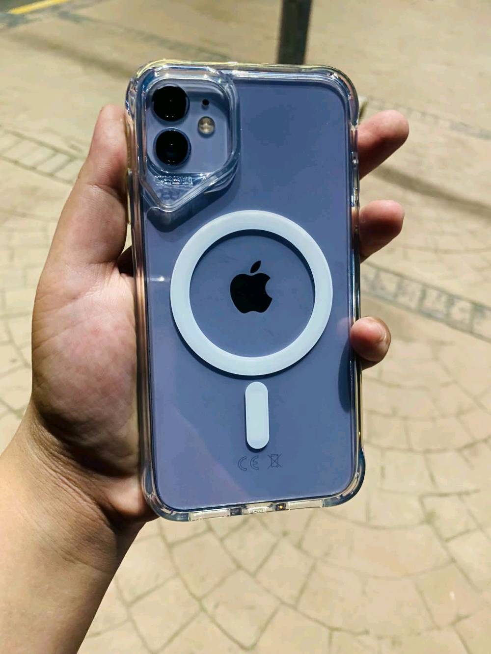 ​📱 آيفون 11 عادي (iPhone 11) للبيع 📱
​🟣 اللون: بنفسجي مميز 💜
🏠 النظافة: نظيف حيل (استخدام بيت) ✨
💾 الذاكرة: 64 جيجابايت ⚙️
📱 الشريحة: تك سيم (SIM واحدة) 📶
🖥️ الشاشة: مبدلة 3 خيارات (نوعية ممتازة) 💯
🔋 البطارية: مبدلة جديدة 100% بشرط القطارة ⚡
🔐 الفيس آيدي (Face ID): شغال ممتاز ✅
🔊 المواصفات العامة: كاميرات، صوت، هزاز كله شغال بشرط الفحص 📸🎶
🏷️ النموذج: Model M
​💰 السعر: 190 ألف دينار (وبيه مجال قليل للطيبين) 🤝
📍 الموقع: الموصل - الجانب الأيسر 📍
​📌 ملاحظة: أخي العزيز، إذا ما يعجبك المنشور اعبره وربي يرزق الجميع ❤