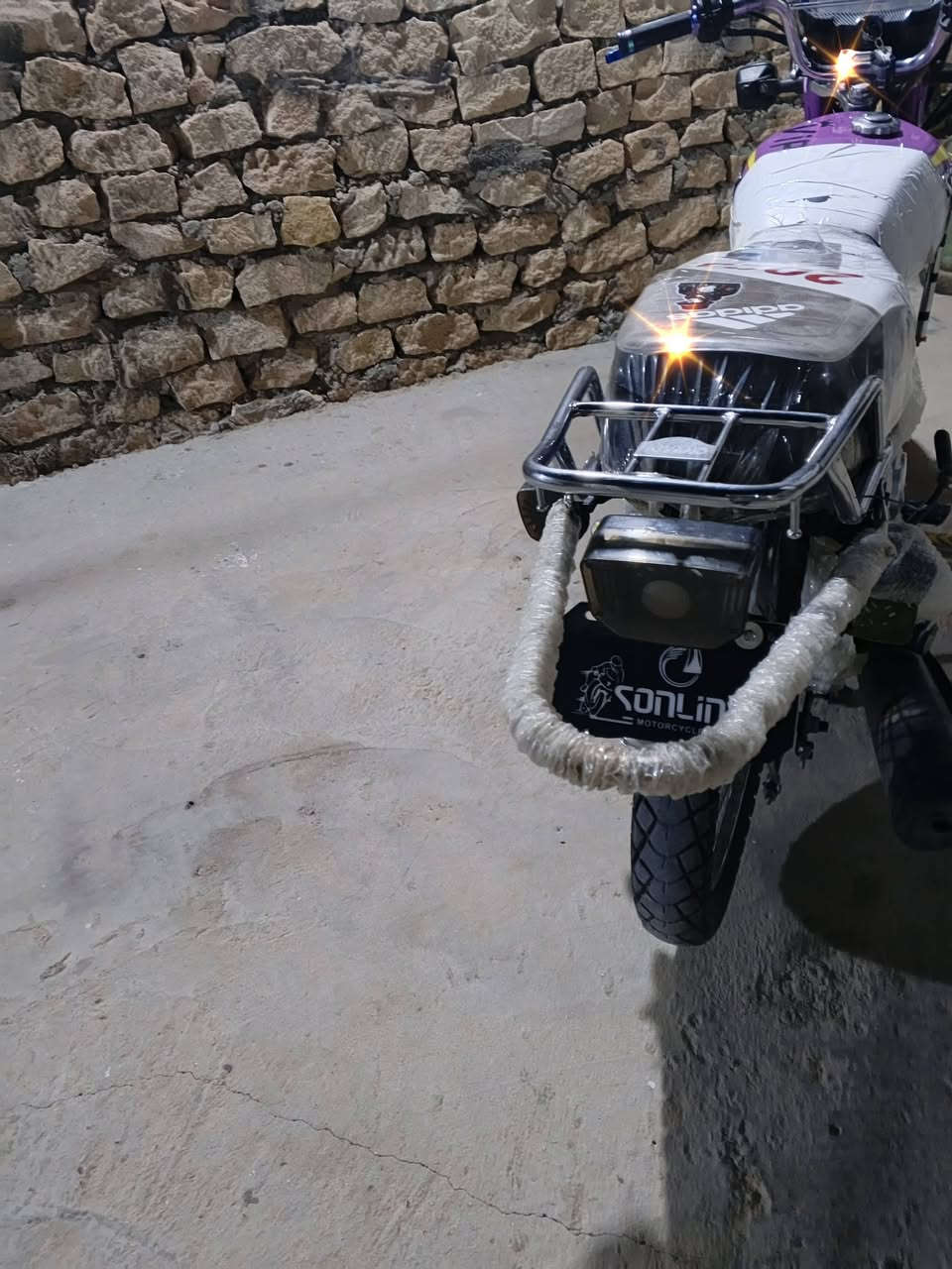 تايكر • شاشه عرض • كفاله