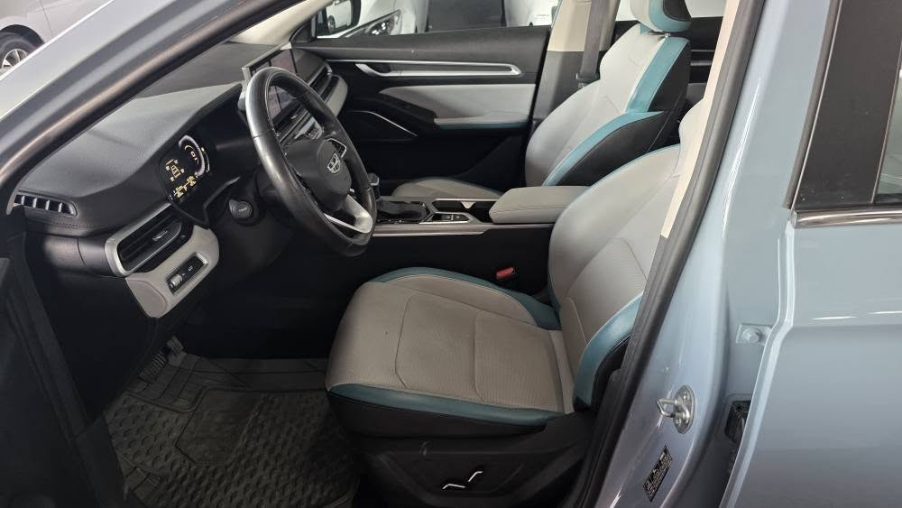 جیلی Geely Emgrand 2025 full 
مواصفات. بەصمە. شاشەو کامێرا.کوشین جلد.
و کارەبایی .حساس ویل کڕۆم.سلايد.ئاوێنەشفت 
.تحدید سورعە.شغال. تەبرید مەرکەزی.لایت زینۆن. 
دووپارچەو نیو بۆیاغە بێ ژوورێ.تەرزەی هەیە.
مکان  أربيل  معرض توب كارس 
سعر 112 ورقة  موبايل.    *********** أربيل, العراق
