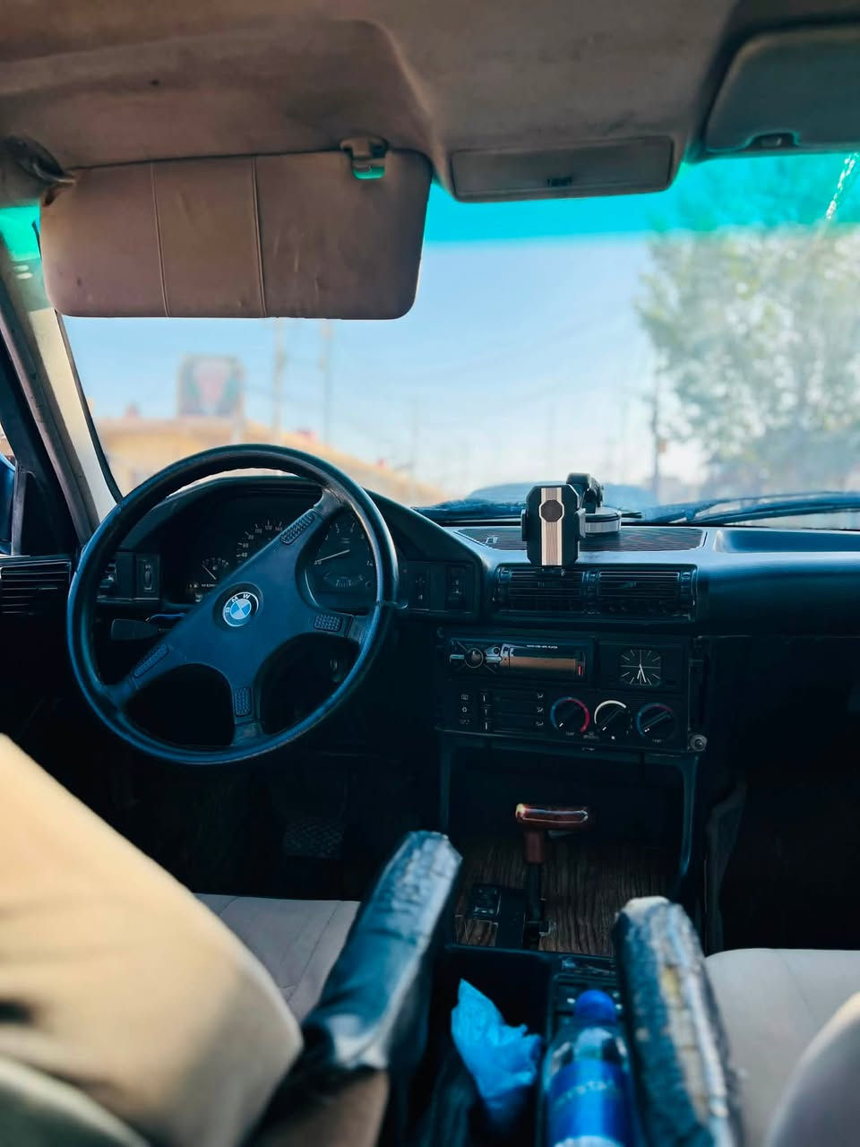 السلام عليكم
ب35 
Bmw 525 مستعجل ع البيع 
او مراوس
مكينه مفتوح 25 
السياره جاهزه مكينه وكير وتبريد 
حداديه وسط 
كهربائيات كامله. وشغاله 
نقصه دعاميه خلفية 
رقم انبار دولي لل29 
مكاني الديوانيه  الحمزه الشرقي 
رقمي ***********
