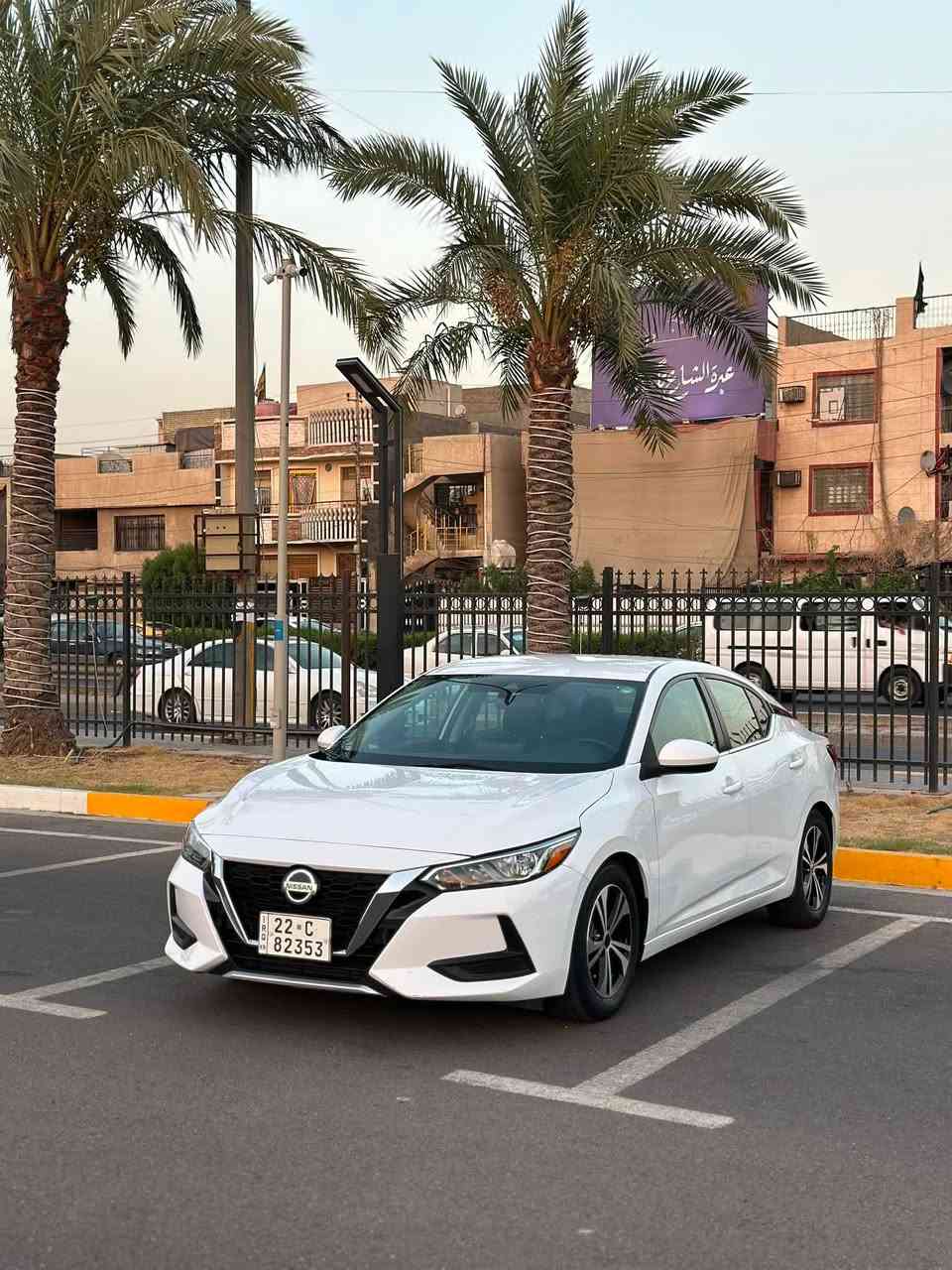 السلام عليكم
نيسان سنترا للبيع موديل 2021 
وارد امريكي حادثهة موضح بالصور 
السيارة sv معروفة مواصفات الاس في 
رادار امامي 
مستشعر خروج عن مسار 
رادارات جانبية 
ورادار خلفي 
ومانع تصادم انامي وخلفي 
شاشة 
كار بلي 
شاشة اعطال واعدادات 
تبريد منفصل وبيانو 
كامرة خلفية
بصمات بوب وبصمة تشغيل  
جامات اوتو 
نضام ايكو وDs 
تحكمات ستيرن 
مكينة 4 سلندر مكينة وكير مكفولات من التبديل والفتح 
تبريد السنترا غني عن التعريف 
السيارة ماشية 127 الف كيلو 
سونارهة مرفق بالصور 
السعر 122   

رقم الشاصي 3N1AB8CV2MY254294

عنواني بغداد ورقمي ***********
