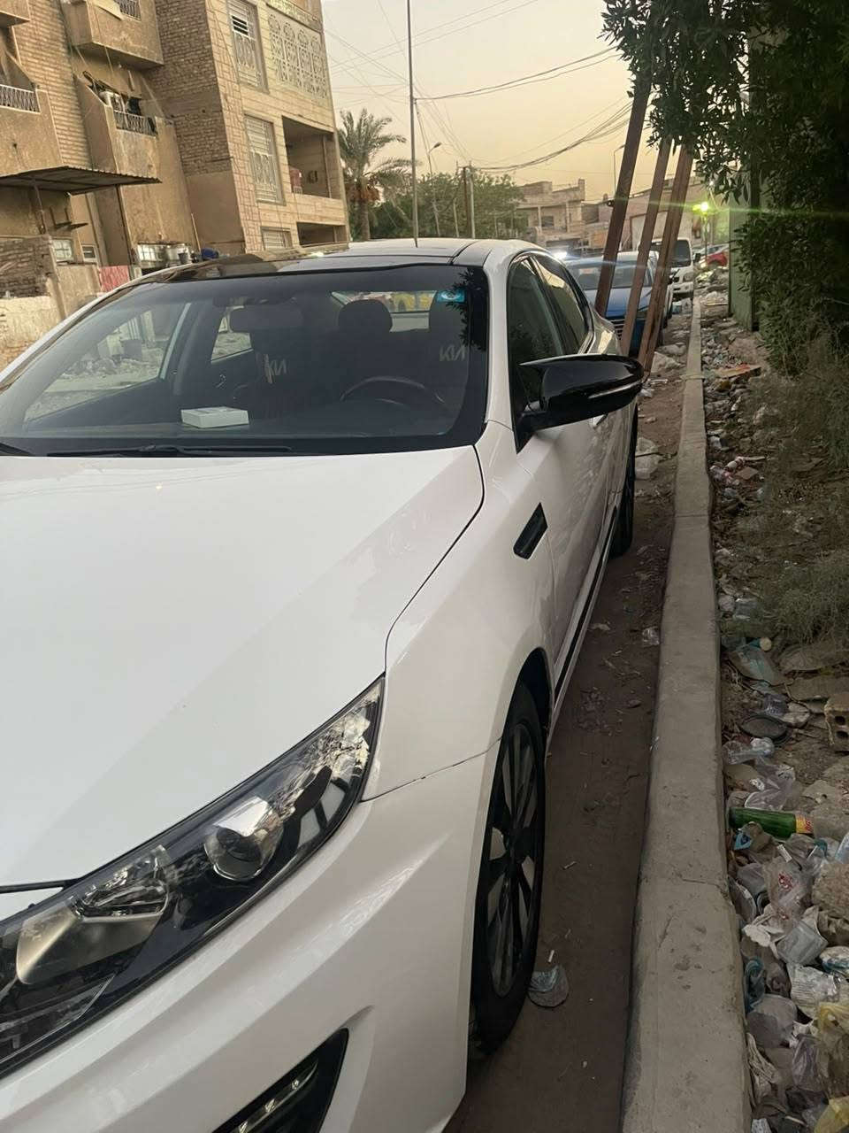 سلام عليكم اوبتما ٢٠١٢ خليجي فول محرك ٢٠٠٠ دوش تبريد تخم تاير باتري جديد بيه صبغ اربع قطع صبغ بدون وبدون حادث أثر شخوط  وسونار موجود سيارة مال جناي  عنوان بغداد الغدير   سعر 108  وبيه مجال قليل  ***********

نص مكتوب في الصور:
- LOWER THIRD BANNER AL-KAHLA SCAN Al-kahla-scan سونار الكحلاء سونار الكحلاء للفحص بالجهاز الألماني نرى ما لا تراه فحص البدن الخارجي فحص المحرك والكير فحص الشاصي فحص أضرار السيارة الاسم: نوع المركبة: الوقت: 8:10 م التاريخ 2026/09/17 الون: الموديل: رقم الهاتف: حي الاعلام - شارع البدالة ابحث عن العنوان من خلال الباركود هاتف: *********** المهندس رضا العرباوي الجانب الأيمن: فتح الجامع +بارد +صبعات وخدوش الجانب الأيسر :صيغ معجون +صيغ داخلي +فتح الجامع +رصعات وخدوش الجانب العلوي : بانوراما ملاحظة / نخلي كامل مسؤولياتنا بعد انتهاء الفحص وتسليم التقرير الى الزبون ملاحظة : نخلي مسؤوليتنا التامة عن العيب الشرعي في السيارة كلير رصعات خدوش معجون صيغ بارد تبديل