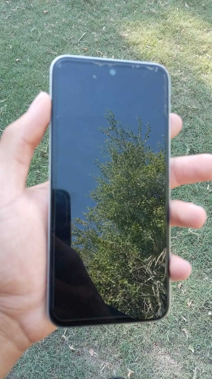 @إشارة تكنو سبارك 1 ذاكره 128 شحن 15 واط جهاز نظيف مكانه بغداد شعله السلاميات الجهاز رايده ب 150 في مجال شيء بسيط 
‏‪***********‬‏
