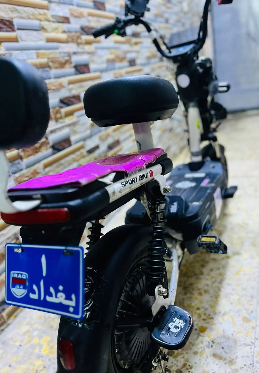 سلام عليكم دراجة للبيع سعره على الخاص فيها مجال نظيفة ما فيها شي تمشي 60 رقم ***********
