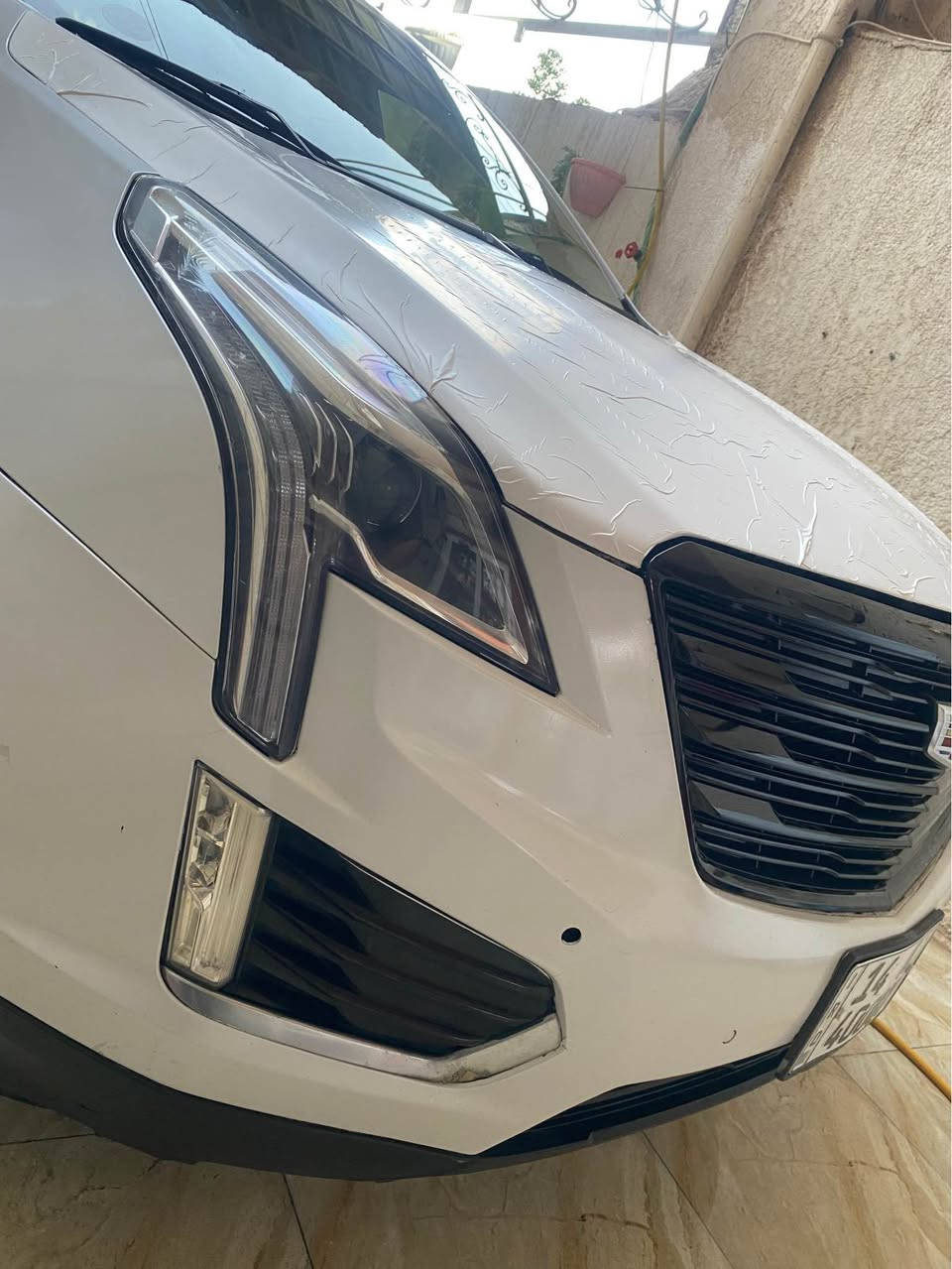 السلام عليكم 
كاديلاك XT5 2018
6 سلندر  محرك 3600
فول فول مواصفات للاخير اعلى فئه
رقم بصره بسمي سنويه الى2031 هزه جديده
جاهزه مكينه و كير و بدي و حداده و تبريد ما ناقصها اي شي 
حادثها بجم خفيف 
مكاني بصره 
السعر 175$ 
*********** البصرة, العراق
