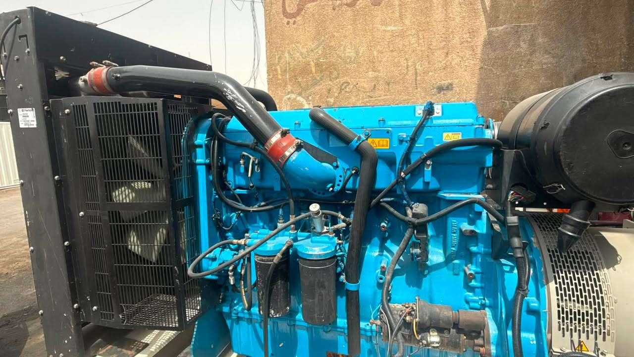 مولد نوع بيركنز 2300
350 kv
مكينه بلاديه ساعات عمل قليلل
مكينه كلشي ما مفتوح بيهة 
كفاله من الفتح والعطل 
ضمان الحمل 
 متوفر في بغداد مجمع المشن 

‭***********‬
***********
