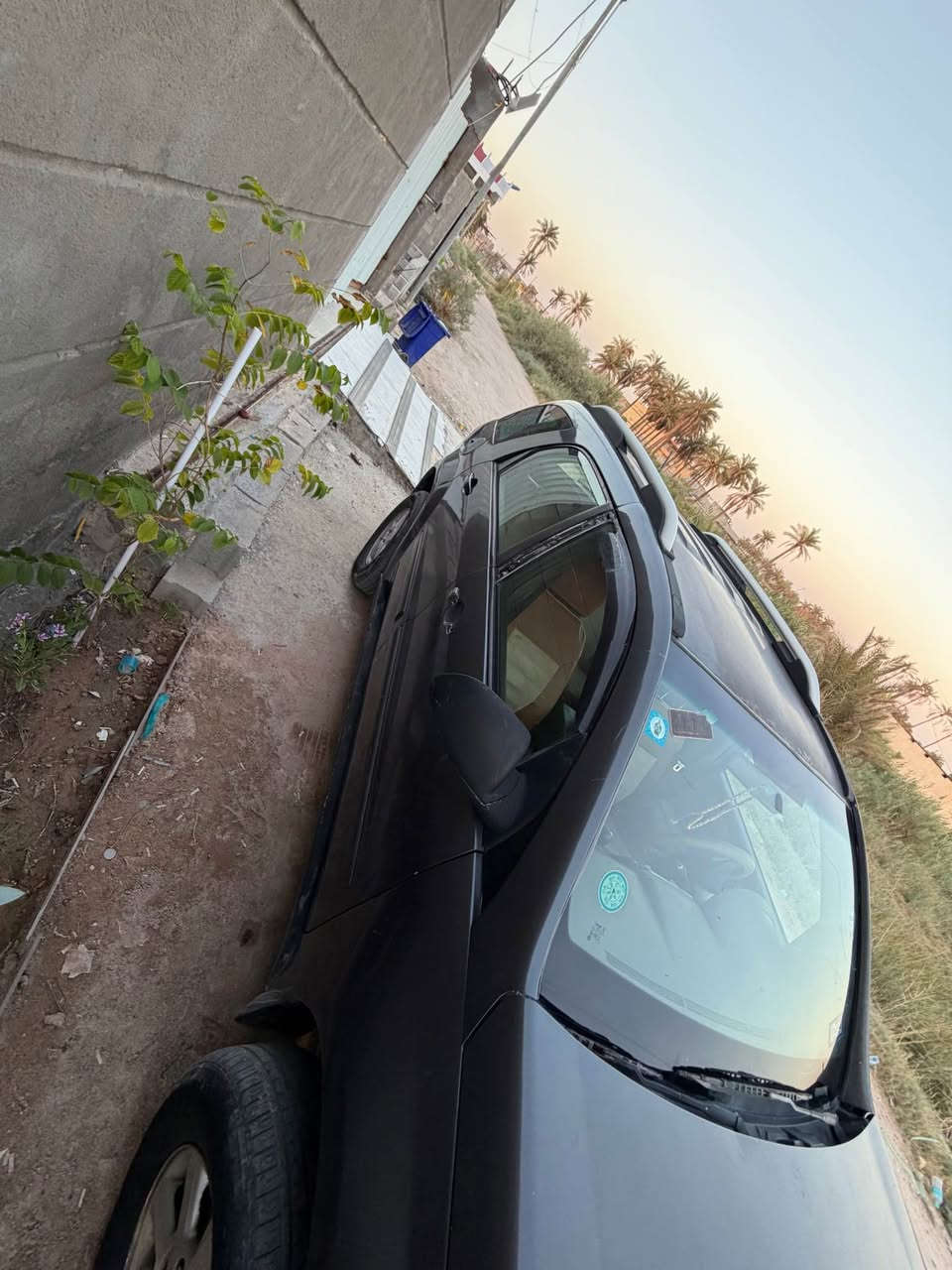 بونتياك كوينكس
رقم بصرة دولي تحويل مباشر 
مكينة جديدة 3400
تبريد شغال   
حدادية خلفيه نظيفه +الاماميه
كهربائيات كلها شغاله 
مكان السياره البصره
*********** البصرة, العراق
