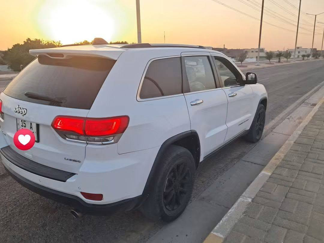 jeeb Grand CHEROKE Laredo للبيع
الموديل/2016 فور ويل دفع رباعي

امريكي محرك ٦ سلندر[ 3.600] محرك وكير كفاله ممفتوح على وضع الشركه ماشيه ١٤٤ ميل

  السياره  فول عده الفتحه// بصمه  تشغيل +بصمه ابواب +كشن كهرباء +تشغيل عن بعد  + زر نضام ايكو+ زر نظام سبورت الرياضي  السياره نضيفه حيل كتلوكات الشركه بعدهن بيهه

 السياره كلين بدون حادث  فقط بالعراق رش باب السائق اثر طخه ماطور  السونار مرفق مع الصور 

السياره  رقم انبار //بأسمي رقم وهزه وسنويه كله جديده الرقم الانلكيزي الجديد

السعر //180$  

 //المكان //الرمادي//***********
