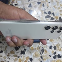اس ٢٣ الترا • نضيف • خطين بالشاشة
