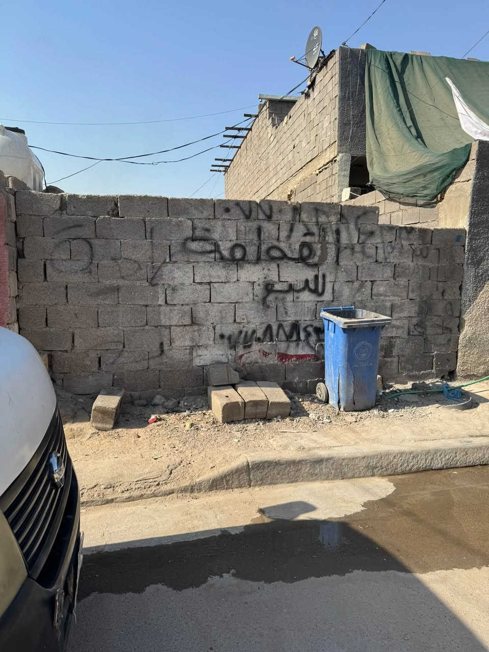 حي البساتين • ١٠٠م • خدمات كاملة