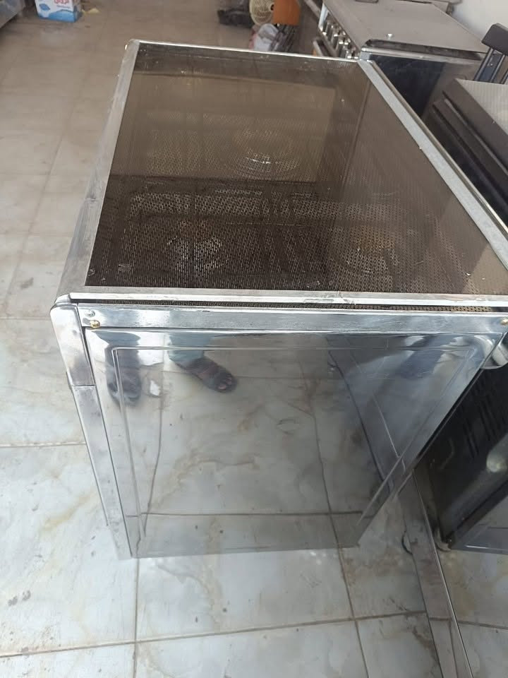 طباخ كريازي مصري جدا نظيف للبيع المكان بعقوبه
***********
