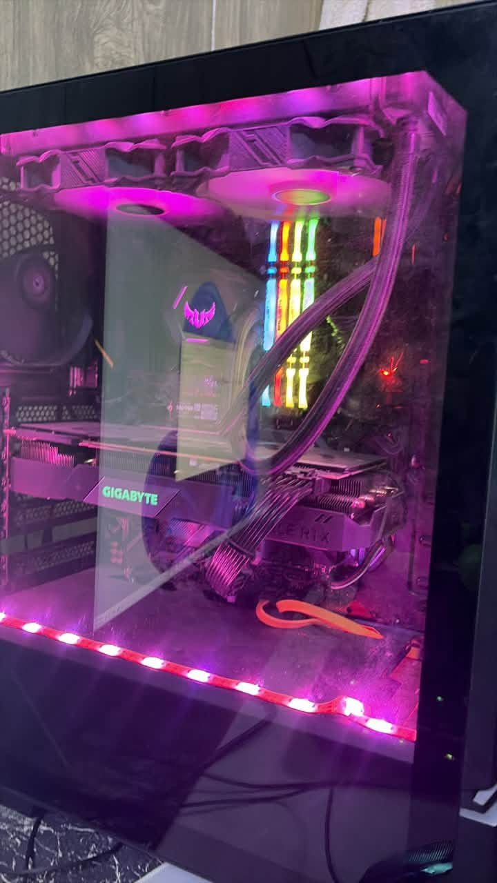 السلام عليكم

بي سي للبيع

المواصفات

Ci7 10700k

Gigabyte 2070 super 8gb

Ram 32gb 3200hz

Samsung m.2 500gb

M.B asus tuf gaming z490

Cooler liquid 280 asus tuf

 Ps fsp 650w

Case asus tuf

مكاني بغداد العبيدي
وياها شاشه 60هيرتز hp شاشه ممتازه وياها ماوس وكيبورد 
ويو بي اس اوف لاين يعني على كد الفصله من تطفى الكهرباء تطفيها   السعر مليون و. 50 قفل 
للتواصل ***********
