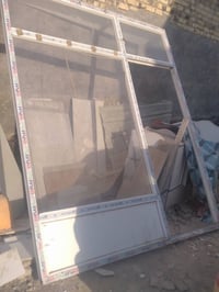 قاطع محل • ٢م٤٠سنت • ٢م١٠سنت