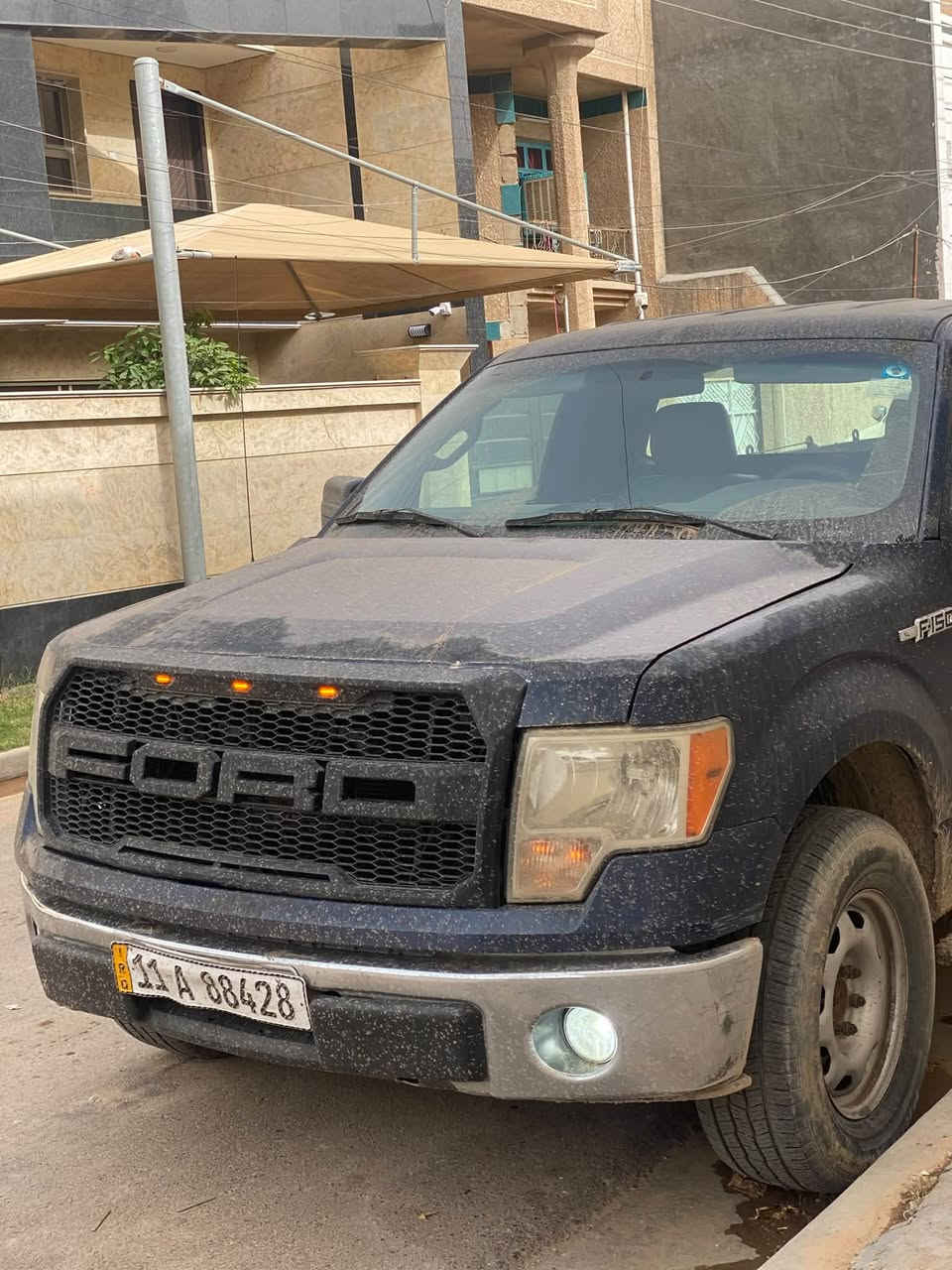 F150 تك باب 
موديل 2013 
رقم بغداد انكليزي 
كير تعليك 
محرك 8 سلندر 
تبريد منظومه جديده نقص غاز فقط 
58$وبيها مجال 
هـ *********** واتساب بي

